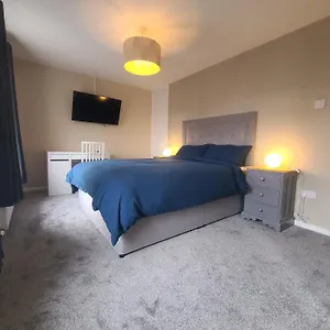 Berlin Street Townhouse Homestay